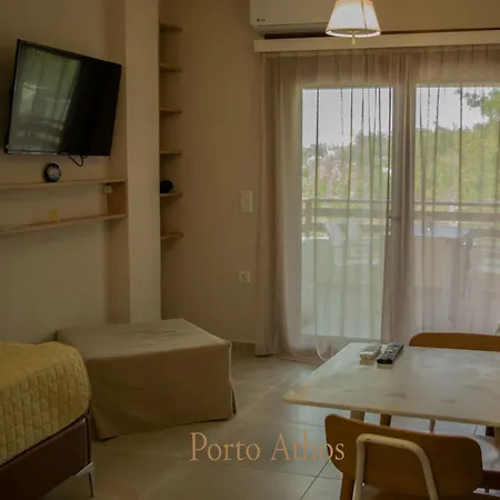 Porto Athos 1345 Nea Roda