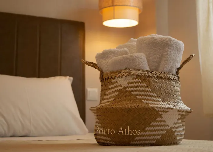 Porto Athos 1345 *